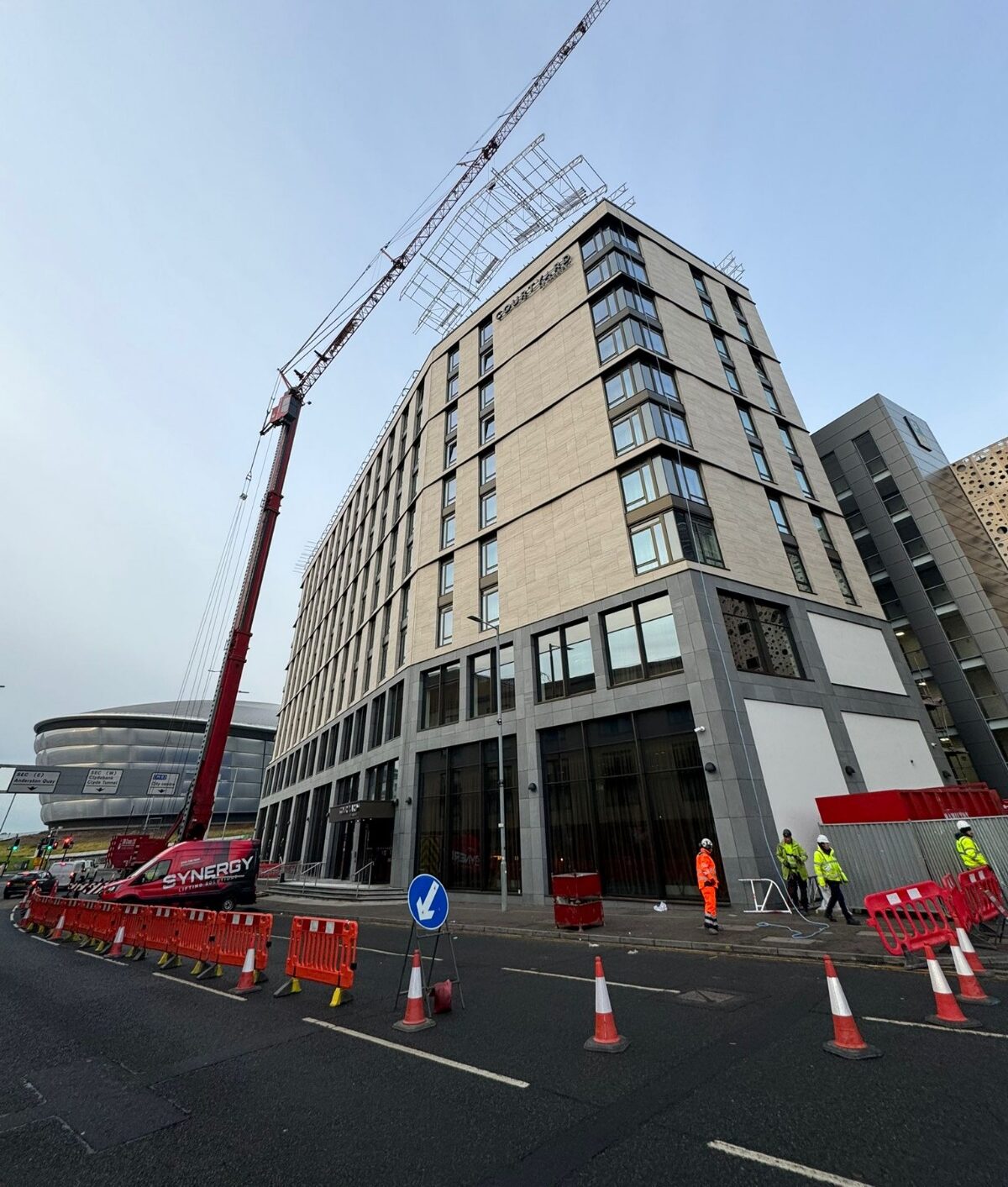 tower-crane-hire-synergy-lifting-solutions-1